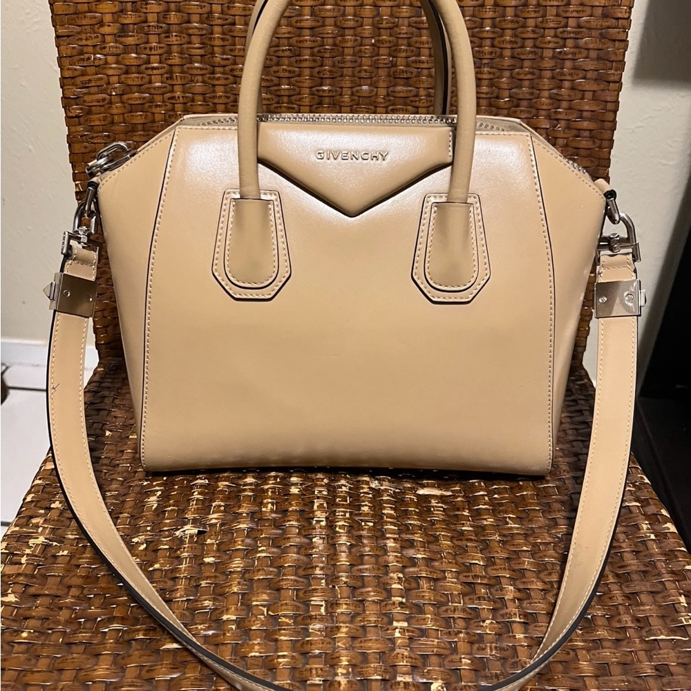 Givenchy Small Antigona Handbag